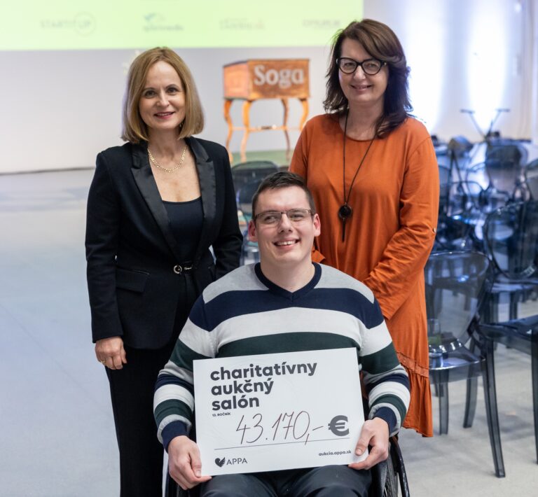 Výťažok_z_dražby_diel_Charitatívneho_aukčného_salóna_APPA_na_jeseň_2023_pomôže_šiestim_telesne_znevýhodneným
