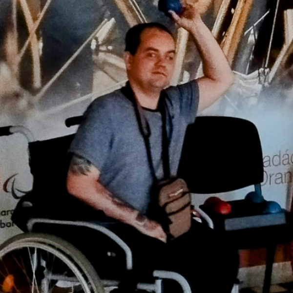 René potrebuje rehabilitácie - Pomoc potrebujú APPA
